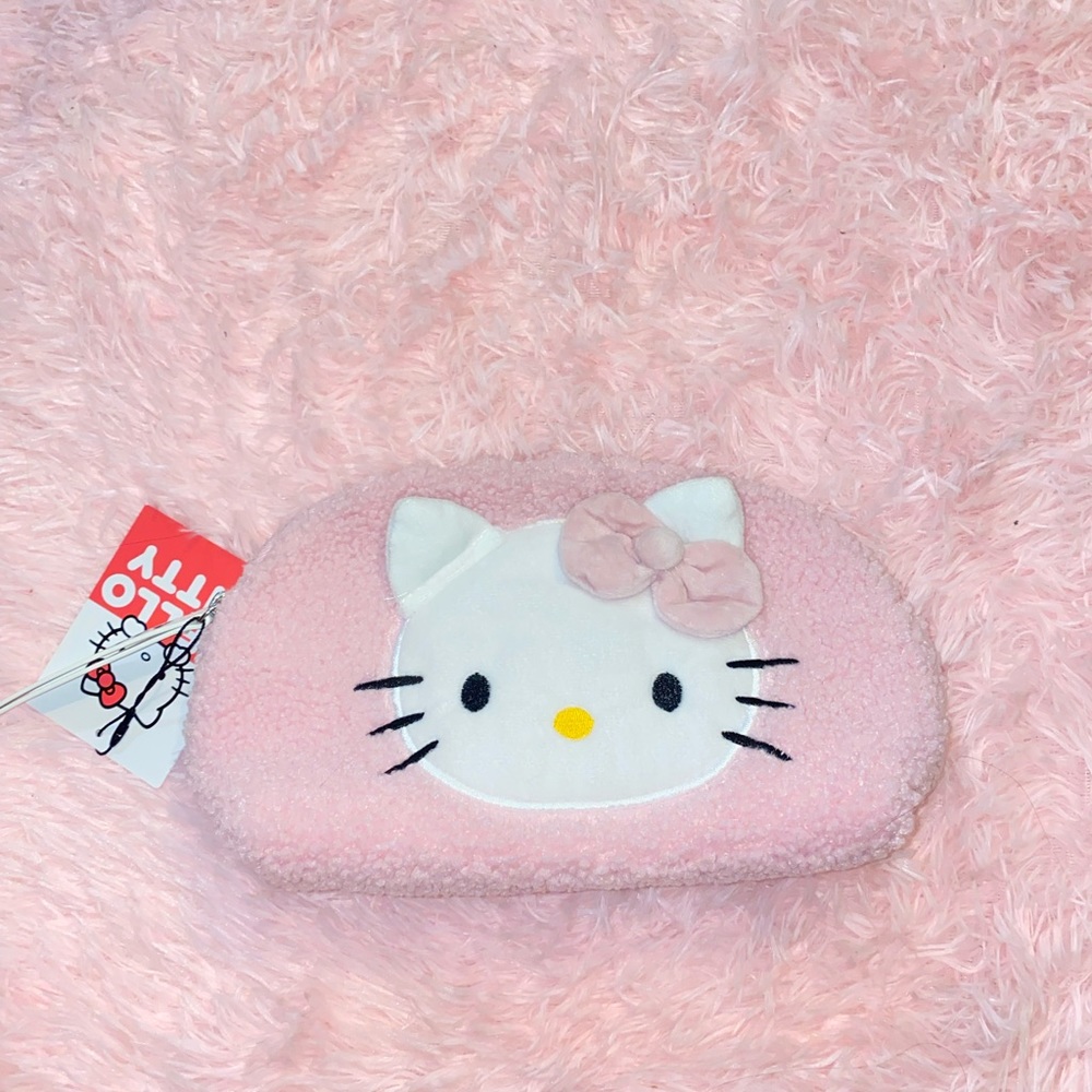 Primark HELLO KITTY PINK POUCH
